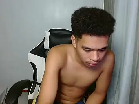 curlyasian_njxx Pertunjukan Webcam
