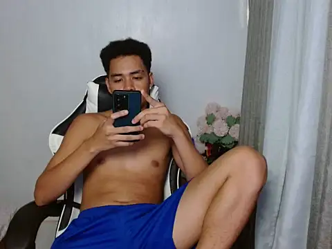 curlyasian_njxx Pertunjukan Webcam