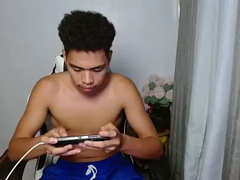 curlyasian_njxx Webcamshow