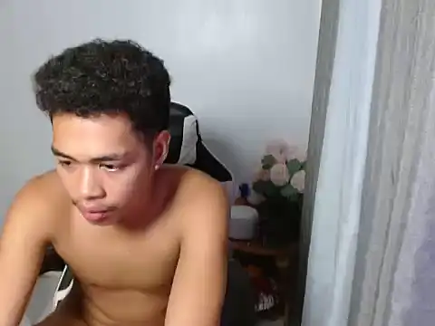 curlyasian_njxx Pertunjukan Webcam