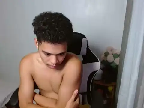 curlyasian_njxx Pertunjukan Webcam