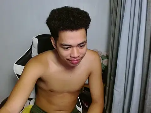 curlyasian_njxx Pertunjukan Webcam