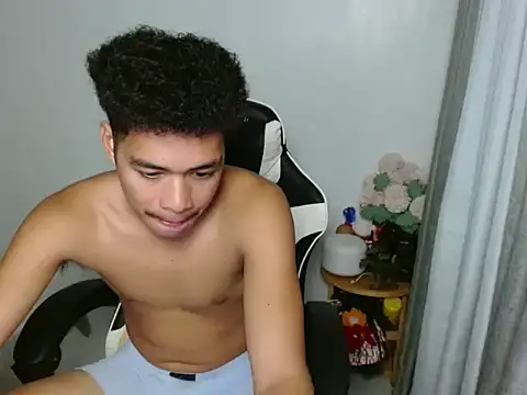curlyasian_njxx Pertunjukan Webcam