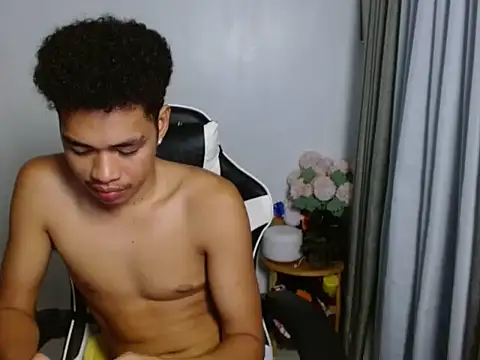 curlyasian_njxx Pertunjukan Webcam