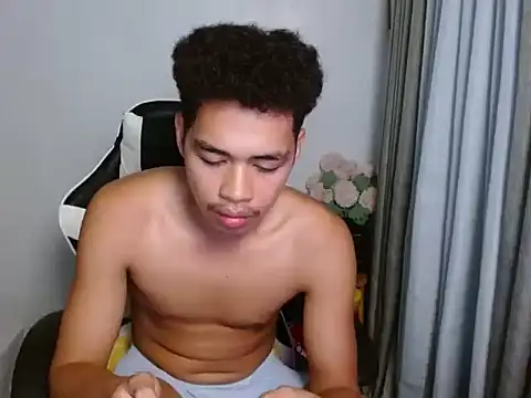 curlyasian_njxx Pertunjukan Webcam