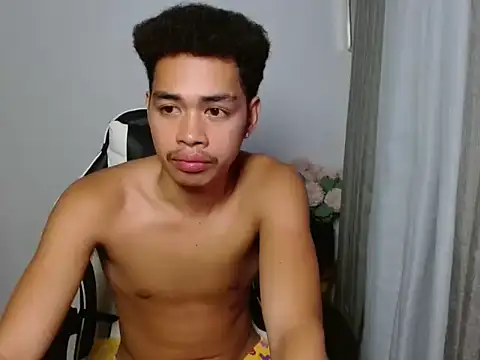 curlyasian_njxx Pertunjukan Webcam