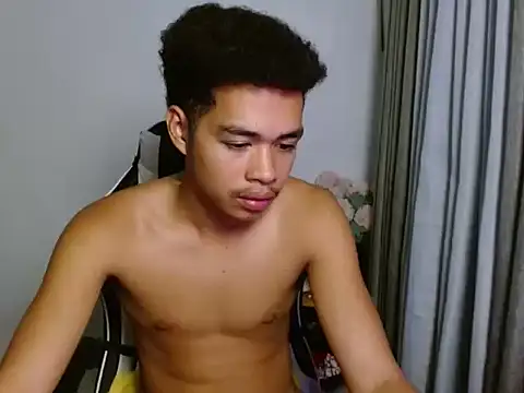 curlyasian_njxx Pertunjukan Webcam