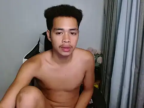 Show webcam de curlyasian_njxx