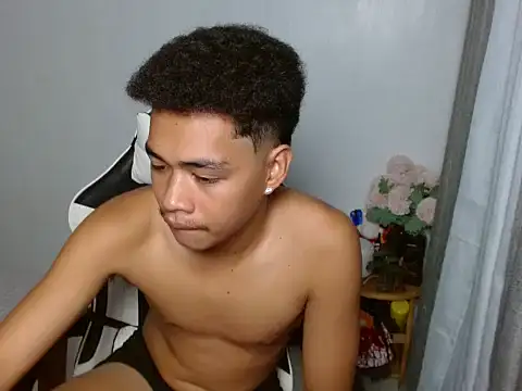 curlyasian_njxx's Live XXX Chat