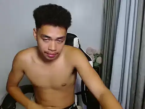 curlyasian_njxx Pertunjukan Webcam