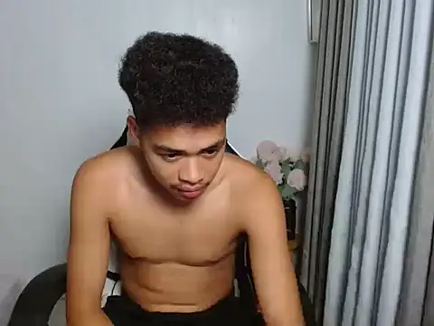 curlyasian_njxx: вебкам-шоу