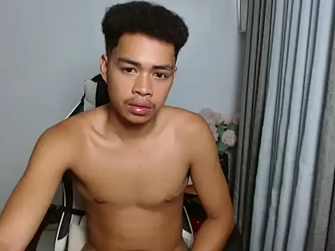 curlyasian_njxx Pertunjukan Webcam