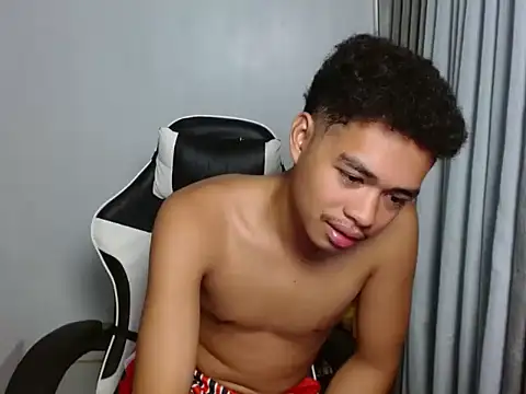 curlyasian_njxx Pertunjukan Webcam
