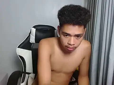 curlyasian_njxx Pertunjukan Webcam