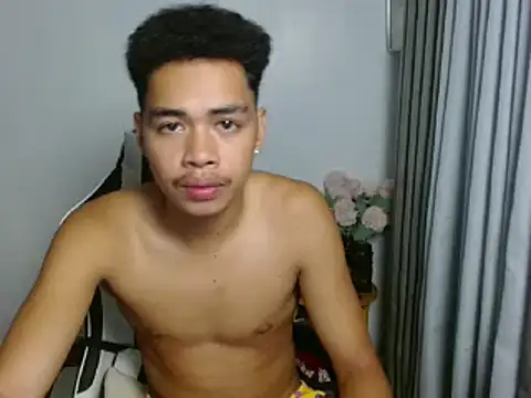 curlyasian_njxx Pertunjukan Webcam