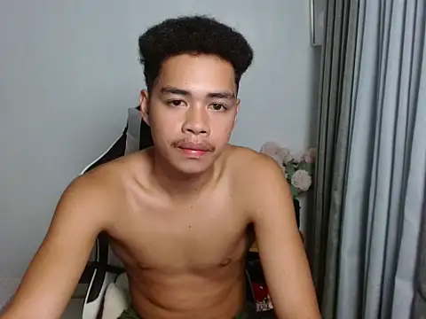 curlyasian_njxx Pertunjukan Webcam
