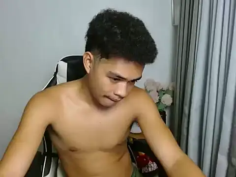 curlyasian_njxx Pertunjukan Webcam