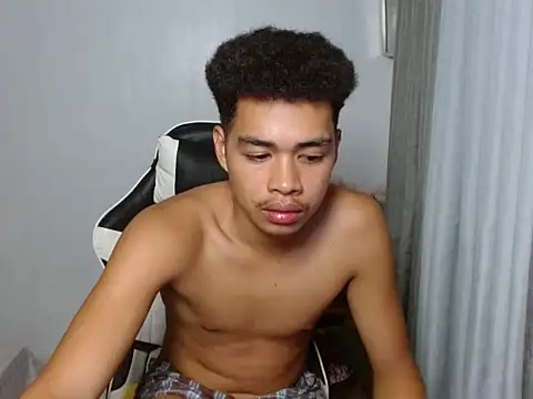 curlyasian_njxx Pertunjukan Webcam