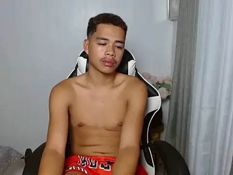 curlyasian_njxx Pertunjukan Webcam