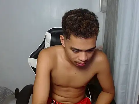 curlyasian_njxx Pertunjukan Webcam