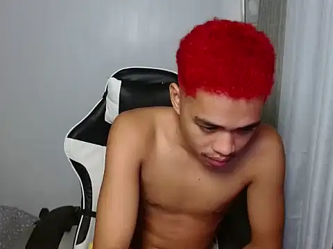 curlyasian_njxx's Webcam Show