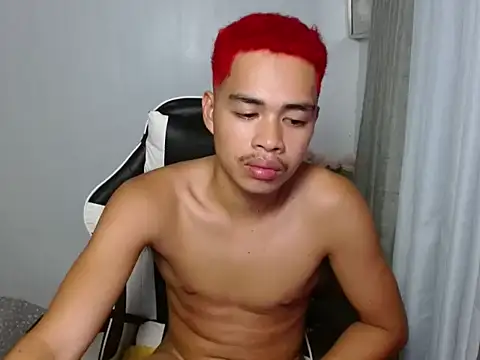 Show de webcam de curlyasian_njxx