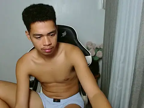 curlyasian_njxx Pertunjukan Webcam
