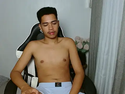 curlyasian_njxx Pertunjukan Webcam