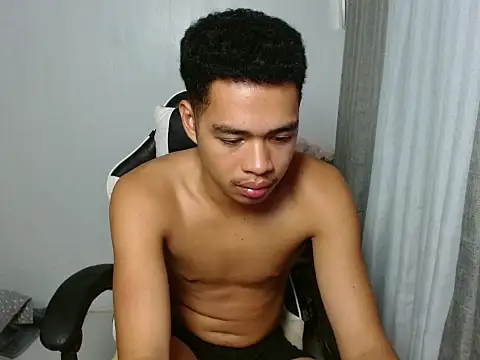 curlyasian_njxx Pertunjukan Webcam