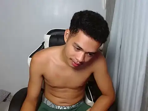 curlyasian_njxx Pertunjukan Webcam