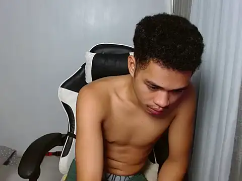curlyasian_njxx Pertunjukan Webcam