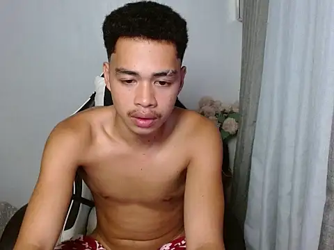 curlyasian_njxx Pertunjukan Webcam
