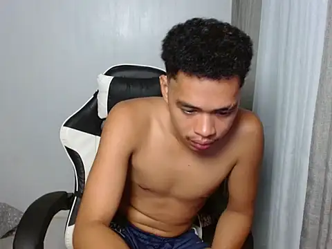 curlyasian_njxx Pertunjukan Webcam
