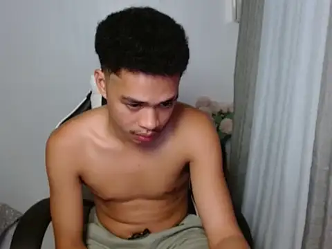 curlyasian_njxx Pertunjukan Webcam