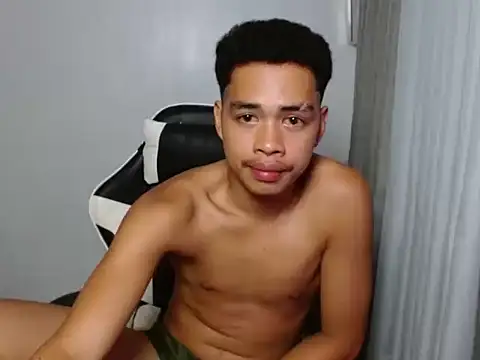Show webcam de curlyasian_njxx