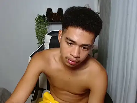 curlyasian_njxx Pertunjukan Webcam