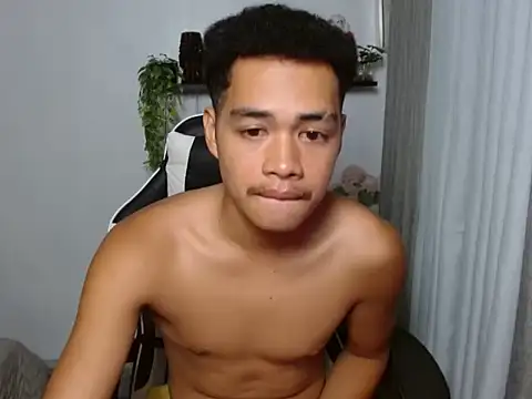curlyasian_njxx Pertunjukan Webcam