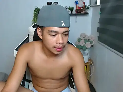 curlyasian_njxx Pertunjukan Webcam