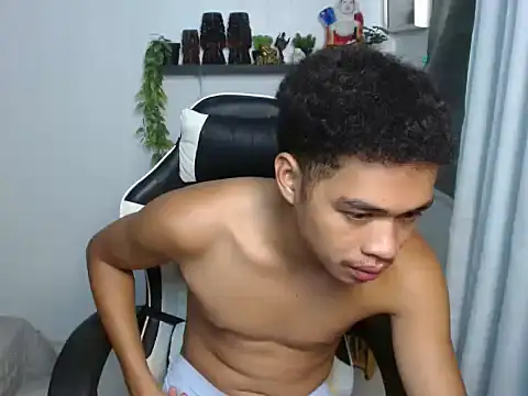 curlyasian_njxx Pertunjukan Webcam