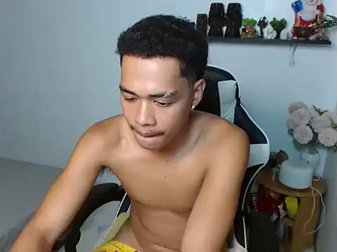 Show de curlyasian_njxx na webcam