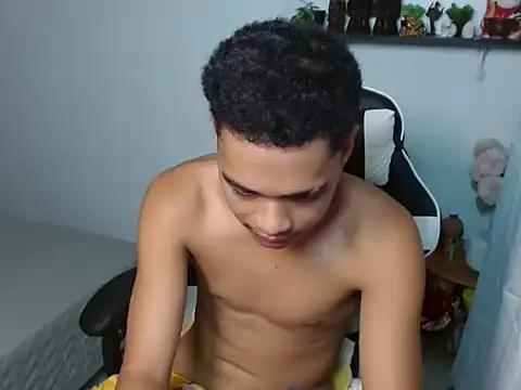 curlyasian_njxx Pertunjukan Webcam