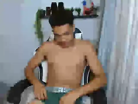 curlyasian_njxx Pertunjukan Webcam