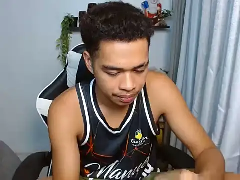curlyasian_njxx Pertunjukan Webcam