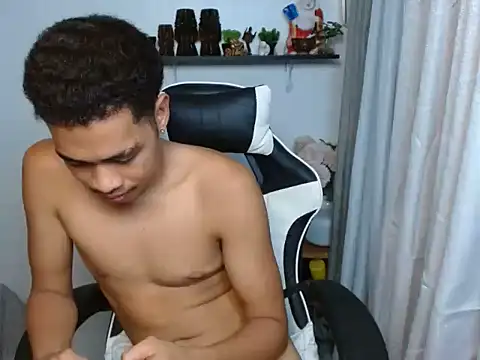 curlyasian_njxx Pertunjukan Webcam