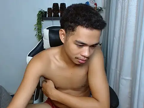 curlyasian_njxx Pertunjukan Webcam