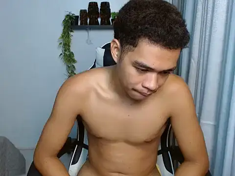 curlyasian_njxx Pertunjukan Webcam