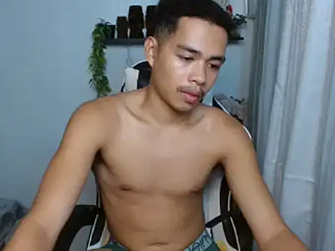 curlyasian_njxx Pertunjukan Webcam