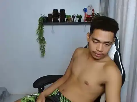 curlyasian_njxx Adlı Modelin Web Kamerası Şovu