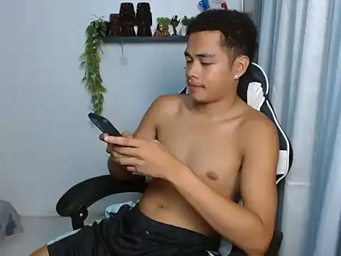curlyasian_njxx Pertunjukan Webcam