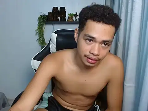 curlyasian_njxx Pertunjukan Webcam